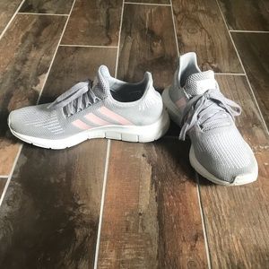 Adidas tennis shoes grey and pink size 8.5